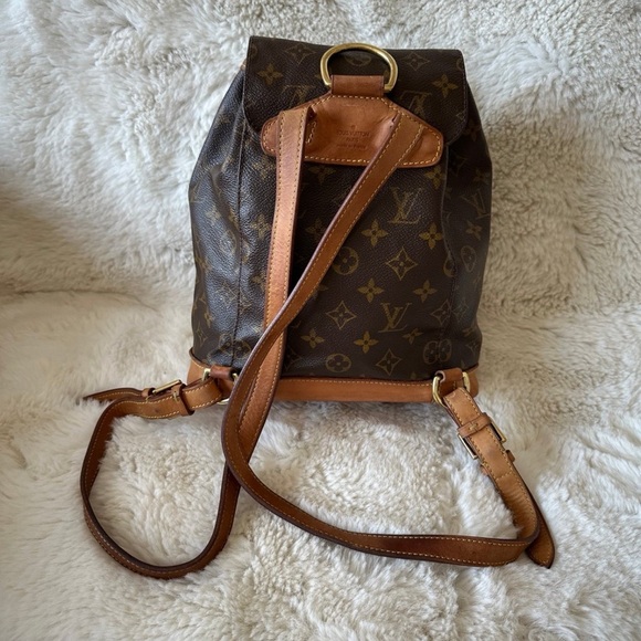 Louis Vuitton Classic Monogram Tan and Brown Backpack - Picture 2 of 13